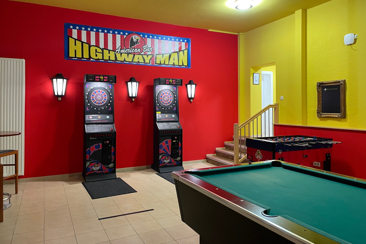 Billard, Dart und Kicker